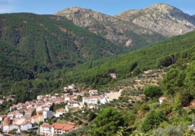 Casa-rural-en-Sierra-de-Gredos-con-sistema-domotico-ventajas-para-una-estancia-segura-y-confortable-2